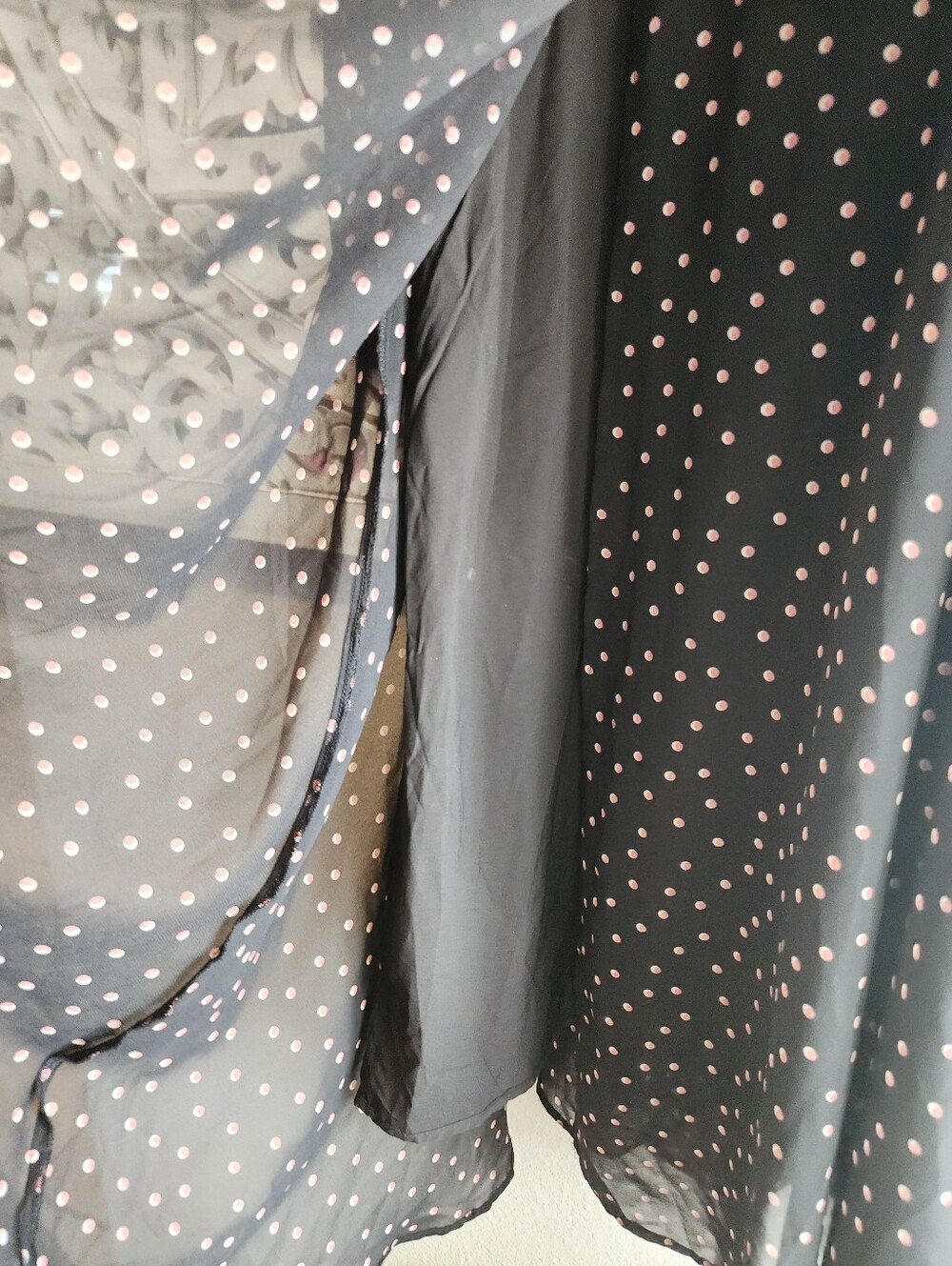 LUCY PARIS POLKA DOT MIDI LONG SHEER SLEEVE SIZE MEDIUM. - Picture 12 of 15